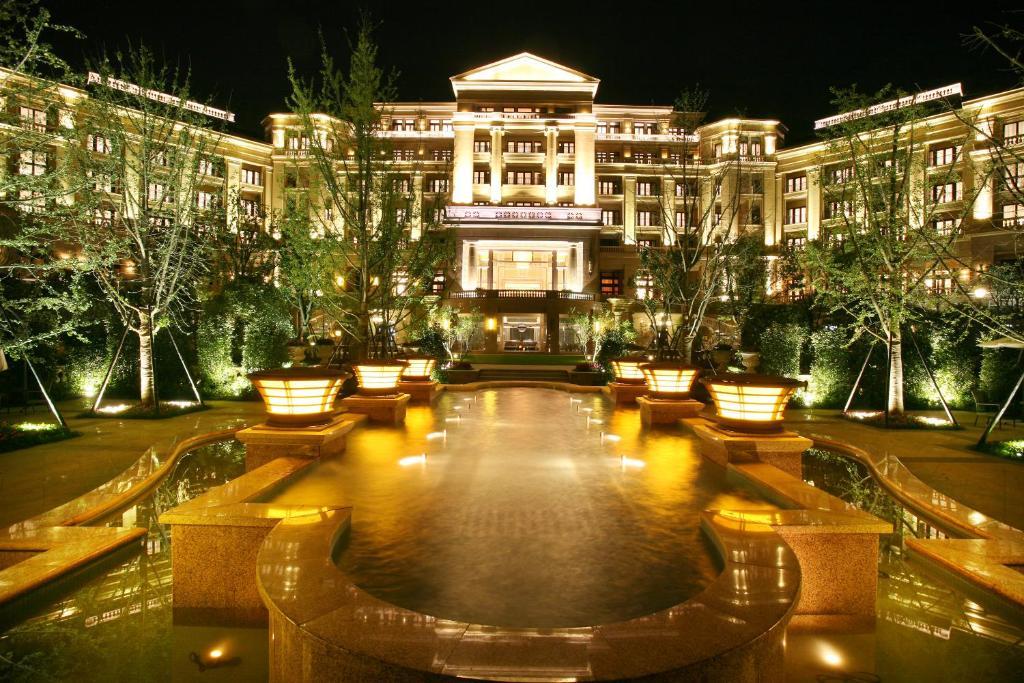 Landison Green Town Hotel Xinchang Extérieur photo