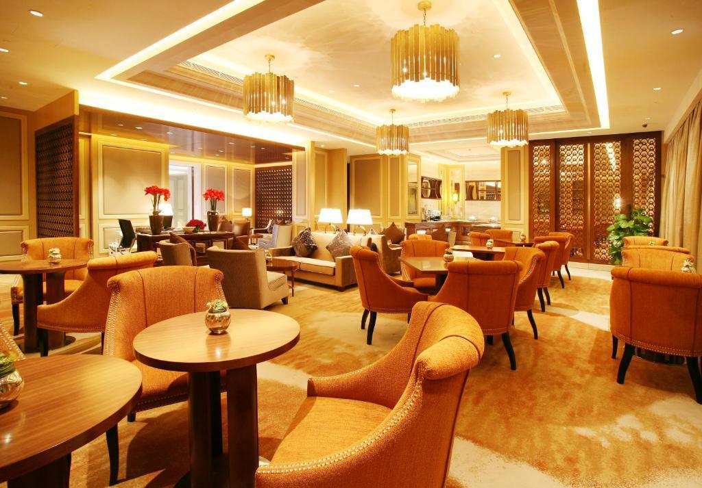 Landison Green Town Hotel Xinchang Extérieur photo