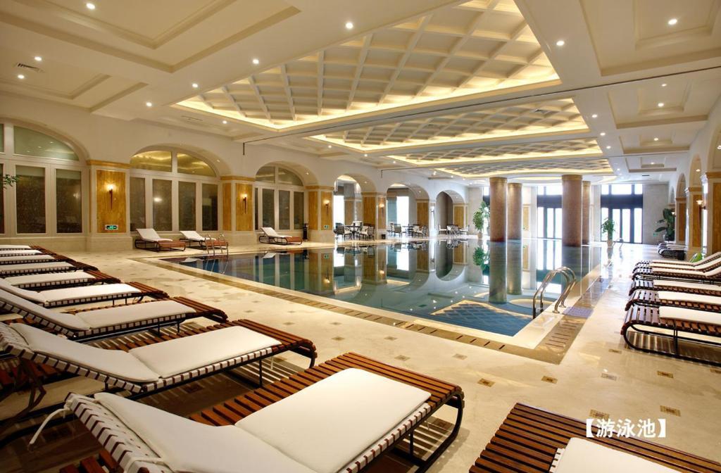 Landison Green Town Hotel Xinchang Extérieur photo